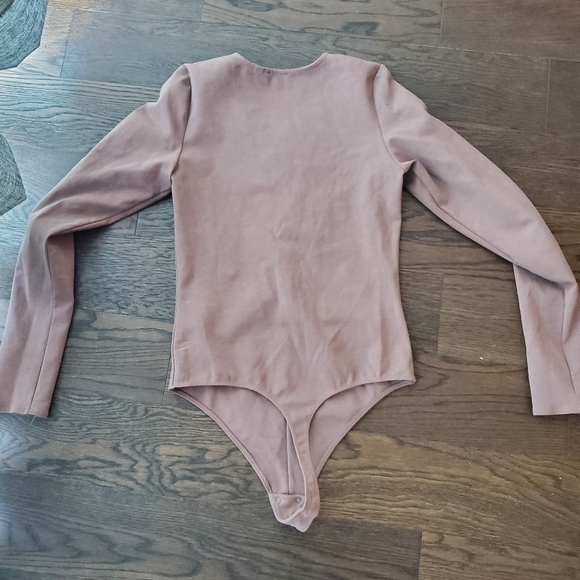 Aritzia long sleeve laceup bodysuit - Picture 4 of 5